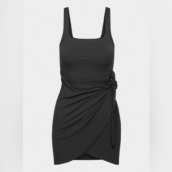 ARITZIA Wilfred Black Saturn Mini Dress - only worn once - Picture 7 of 14